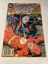 1989 #22 DC Flash Manhunted Comic Book picture