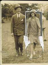 1929 Press Photo Virginia Thaw & Gordon Douglas Jr. attend races at Belmont Park picture