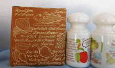 VTG  Avon Country Kitchen Salt & Pepper Shaker Set NIB 1981 Kitsch Cottage Core picture
