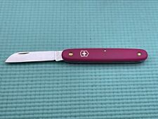 Victorinox Swiss Army Knife Multi-tool - Gardener - Pink 100mm Sheepsfoot Blade picture