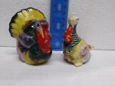 VINTAGE OLD TOM TURKEY AND HEN SALT AND PEPPER SHAKERS CORK STOPPER picture