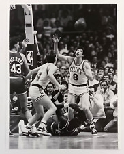 1986 Boston Celtics Danny Ainge Scott Wedman Houston Rockets Ralph Sampson Photo picture