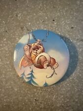 Vintage 1983 Star Wars Wicket the Ewok Pin (1983) picture