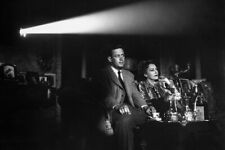 NANCY OLSON WILLIAM HOLDEN SCREENING MOVIE SUNSET BOULEVARD 24x36 inch Poster picture