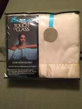 Fieldcrest Touch of Class blanket size full Champagne/Ivory/Cream picture