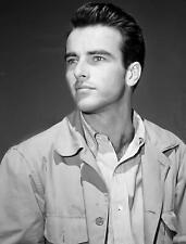 MONTGOMERY CLIFT Superb Photo   (222-J ) picture