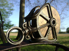 Antique Vintage Cast Iron Hay Trolley Line Barn Pulley Farm Tool picture