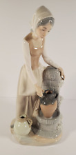 Mint NAO LLADRO Girl/Lady At The Fountain Hand-painted in Spain Daisa #0136 picture