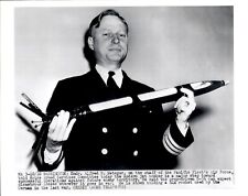 LD242 ACME Wire Photo PACIFIC FLEET CMDR ALFRED METSGER MODEL R4M ROCKET MISSLE picture