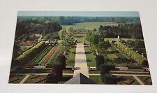 The Palace Gardens  Williamsburg, Virginia  Vintage Postcard UNUSED picture