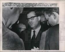 1957 Press Photo Abba Eban talks with reporters in Washington, DC - tuw05099 picture