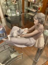 Retired Nao by Lladro Girl Sitting W Playing with Kitten Cat Figurine 1981 picture