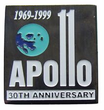PIN enamel APOLLO 11 XI - 30th Anniversary  1969 - 1999 vtg NASA Neil Armstrong picture