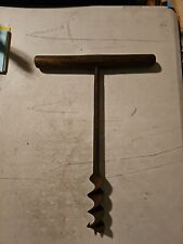 Antique T-Handle Wood Auger Hand Drill From The 1800s. 2