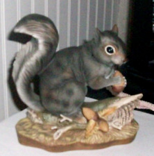 Vintage 1982 Masterpiece porcelain gray squirrel w/acorn figurine Homco Perfect picture