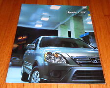 Original 2005 Honda CR-V Deluxe Sales Brochure Catalog LX EX SE picture