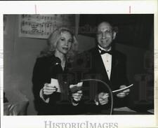 1992 Press Photo Master of ceremonies Carolyn Farb, Mark Rosenthal, benefit, TX picture