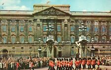Vintage Postcard Guards of Household Brigade Leaving Buckingham Palace London UK picture