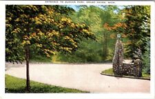 1945, Entrance to Duncan Park, GRAND HAVEN, Michigan Postcard - E.C. Kropp picture