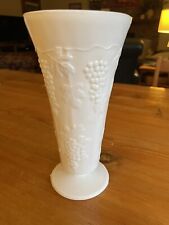 vintage white milk glass vase-grape Vine picture