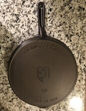 Field #10 Cast Iron Skillet - Beautiful picture