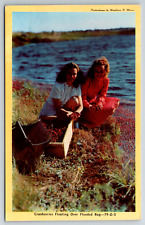c1960s Cranberries Floating Flooded Bog Pickers Vintage Postcard picture