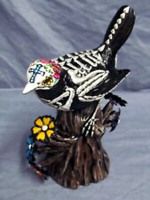 Day Day of the Dead Painted Sugar Skull Day Love Bird Statue Humming Bird Art picture