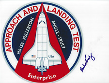 Richard H. Truly NASA Astronaut Flight Pilot Signed 8.5 x 11 Photo  picture