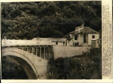 1940 Press Photo Greek outpost- opposite town of Parati, Albania - hcm02663 picture