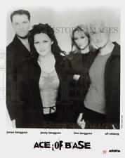1998 Press Photo Ace of Base, Music Group - srp26329 picture