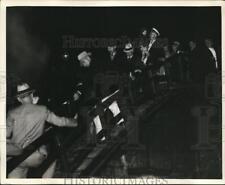 1935 Press Photo Passengers from the Ward Liner of Havana who were stranded in picture