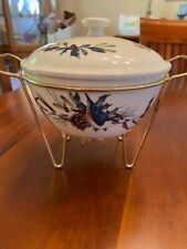 Lenox Winter Greetings 1 Qt Round Covered Casserole & Metal Stand warmer picture