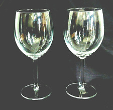 CLEAR GLASS WINE GLASSES  2 picture
