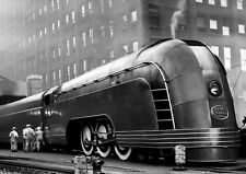 1930s NEW YORK STREAMLINER Train on Railway Tracks Classic Picture Photo 8x10 picture