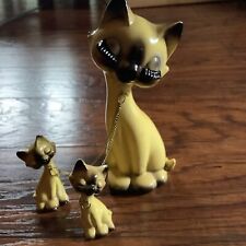Vintage Norleans Japan Kitschy- Chained Cat Family Siamese picture