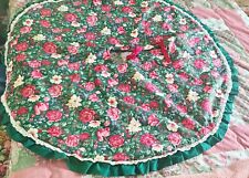 Vtg Handmade Fabric Tree Skirt 42 Inch Lace Trim w Green Ruffle Grosgrain Ribbon picture
