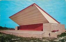 Escanaba Michigan~Ludington Park~Karas Memorial Bank Shell~1957 Postcard picture