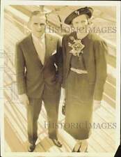 1936 Press Photo U.S. Jockey George H. Bostwick & wife aboard the Liner Europa picture