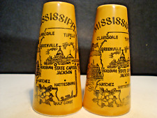 Souvenir Mississippi Porcelain cone shape salt and pepper shaker set, Japan. picture