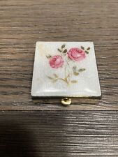 VINTAGE Guilloche Enamel White Pink Roses Painted Gold Tone Trinket Pill Box picture