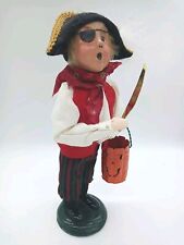 2001 Beyer's Carolers Halloween Pirate With Pumpkin picture