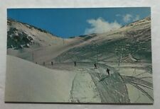 Skiers On Norway Mountain, Apapahoe Basin, Colorado. Postcard (Y1) picture