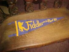 1982 FIDDLER ON THE ROOF FELT PENNANT GREAT CONDITION HARD TO FIND BLUE GOLDENRO picture