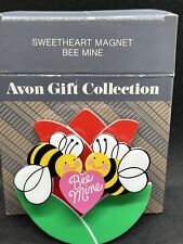 Vintage Avon Gift Collection Sweetheart Bee Mine Magnet NOS In Box 1980s picture