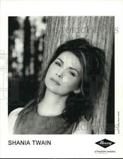1997 Press Photo Singer Shania Twain - pip06664 picture