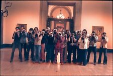 1970S DETROIT PHOTOGRAPHY CLASS W/ CAMERAS AT INSTITUTE OF ART 35MM PHOTO SLIDE picture