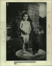 1934 Press Photo The Bouviers: Jacqueline Bouvier at five, East Hampton picture