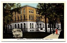 Antique Law Building, University of Michigan, Ann Arbor, MI Postcard picture