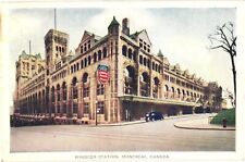 Beautiful Facade of Windsor Station, Montreal, Quebec, Canada Postcard picture