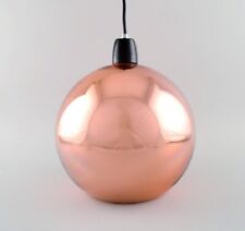 Tom Dixon, British designer. Round copper-colored ceiling pendant. 21st C. picture